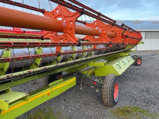 Claas LEXION 760TT - Photo 25