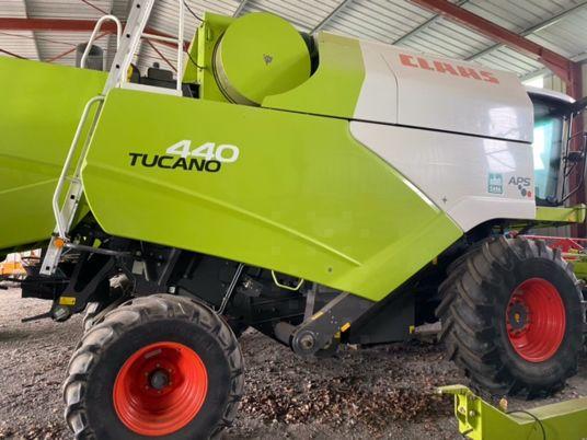 Claas TUCANO 440