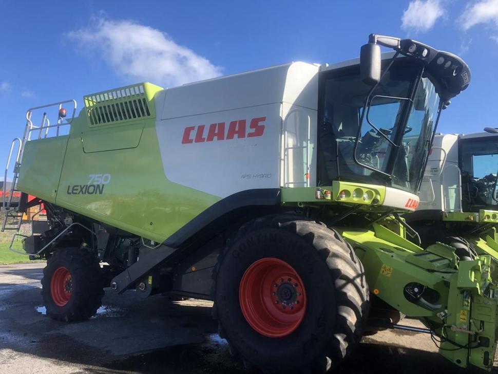 Claas lexion 750 montana t3
