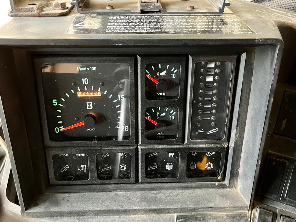 Claas Mega 208 - Photo 31