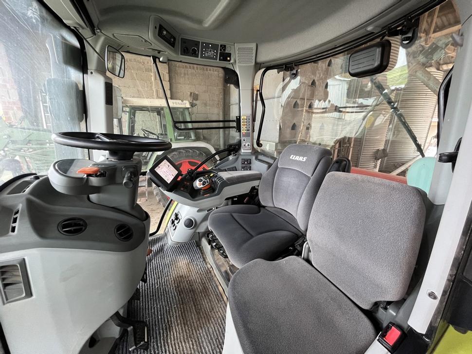 Claas Arion 650 Cmatic - Photo 5