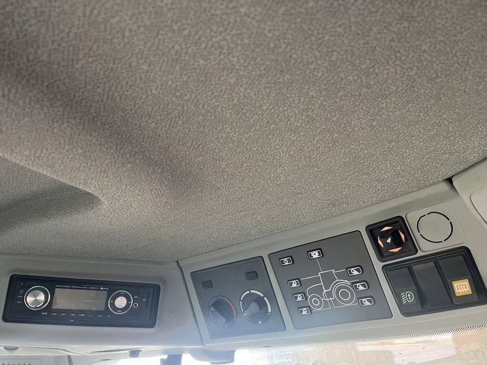 Claas Arion 650 Cmatic - Photo 10