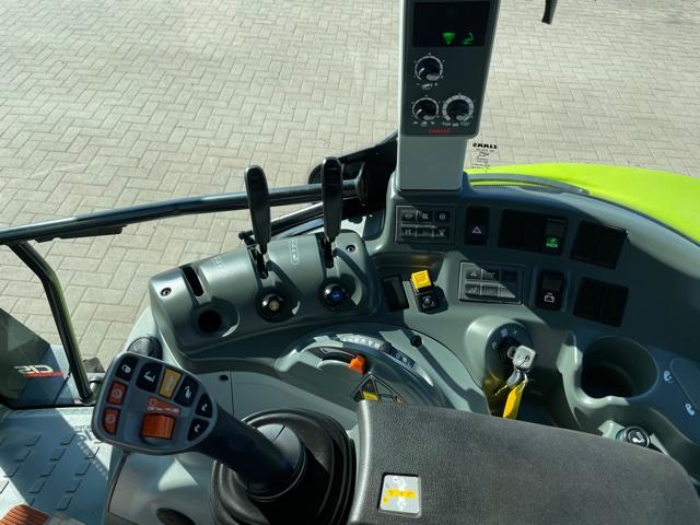 Claas Arion 410 CIS - Photo 7